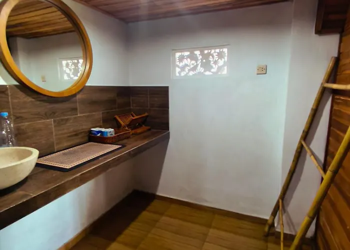 Oka Wooden House8 *